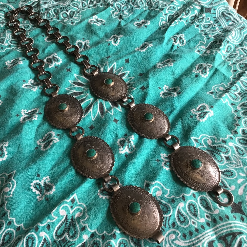Cowgirl conch belt 32inch..vintage with turquoise stones